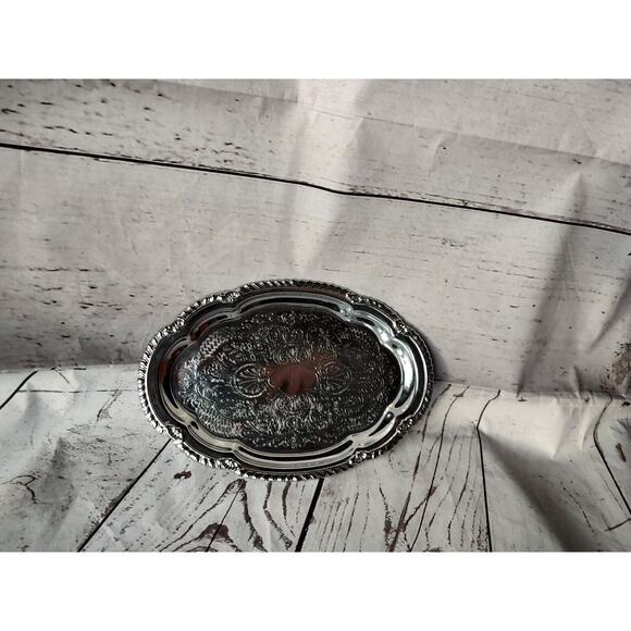 SILVER STAINLESS METAL FORAL FANCY DRINK FOOD DECORATIVE OVAL SERVING TRAY 6 X 9 - Picture 1 of 4